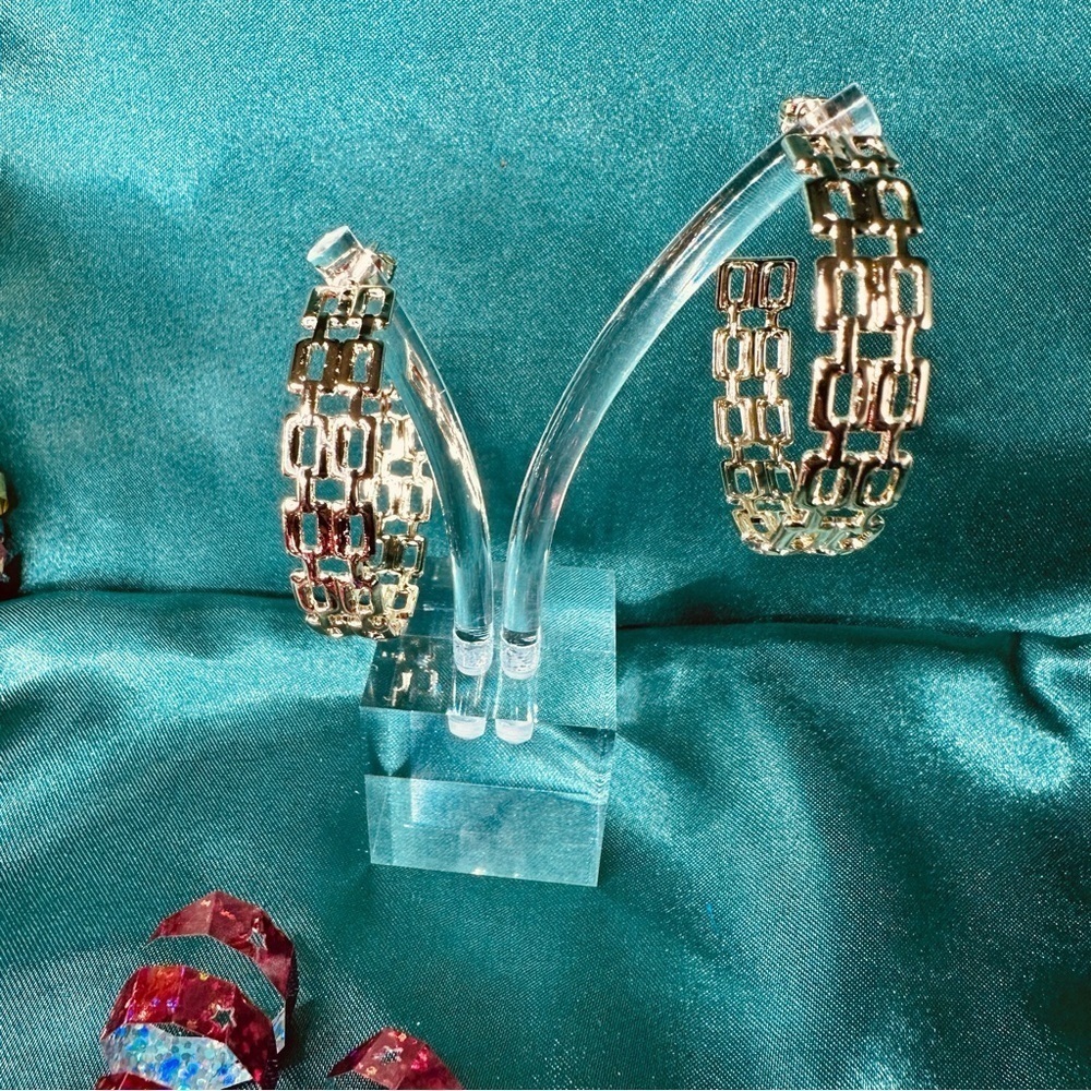 Gold Double Chain Link Hoop Earrings 1.75" NWT